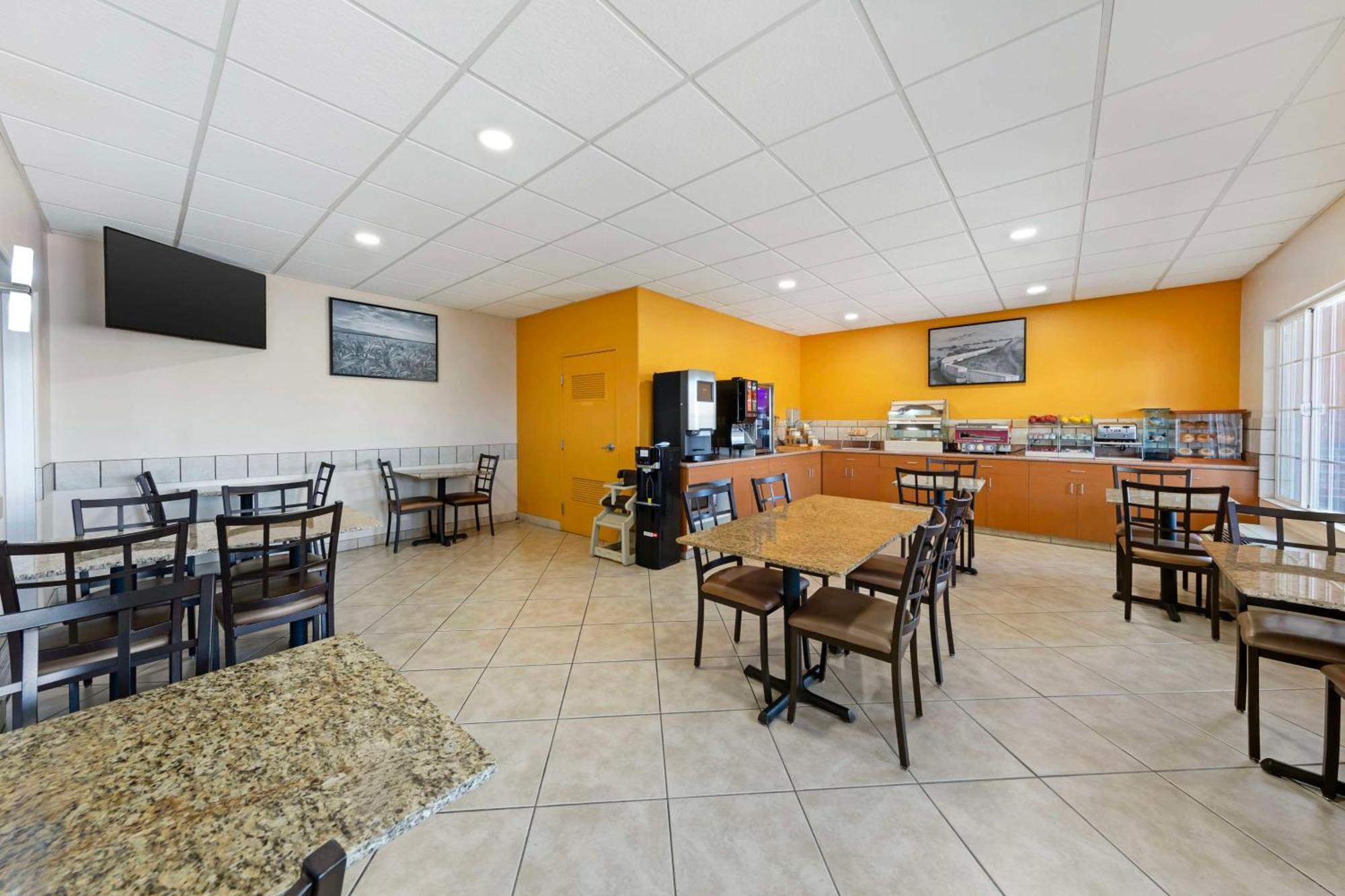 Best Western Plus Country Park Hotel Tehachapi Luaran gambar